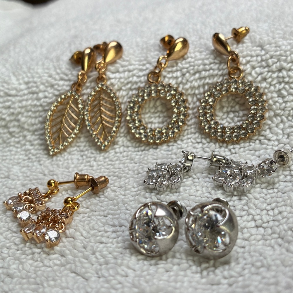 Elegant Gold-Tone Earring Set
